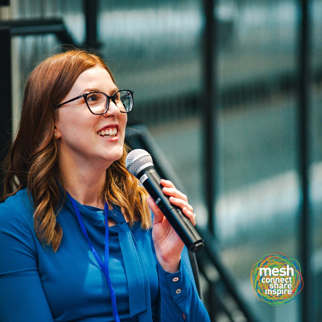 meshcon's tweet image. Can you trust AI for financial advice? At #meshcon, experts said robo-advisors offer efficiency and lower costs. But the human element in finance isn&apos;t going anywhere. 

📸  cred | Paulina Ochoa