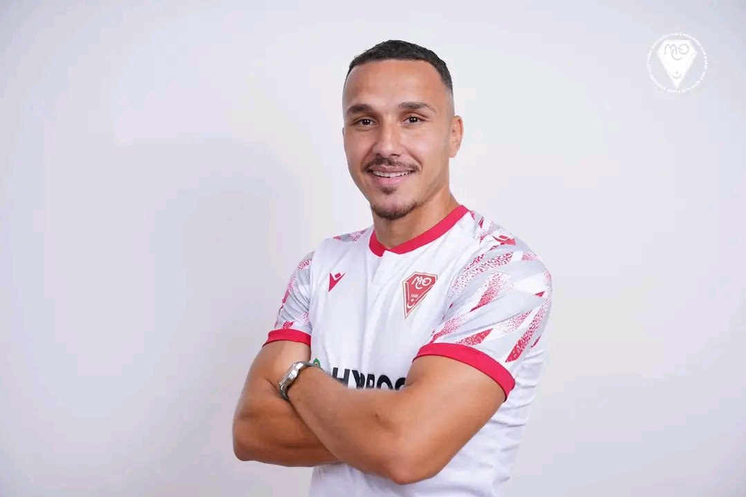 MCOran1946's tweet photo. مرحبــــا بك يانيــس في العائلة الحمراوية 🔴⚪️

#𝑴𝑪𝑶𝑴𝒆𝒅𝒊𝒂 https://t.co/KUL57lq2oU