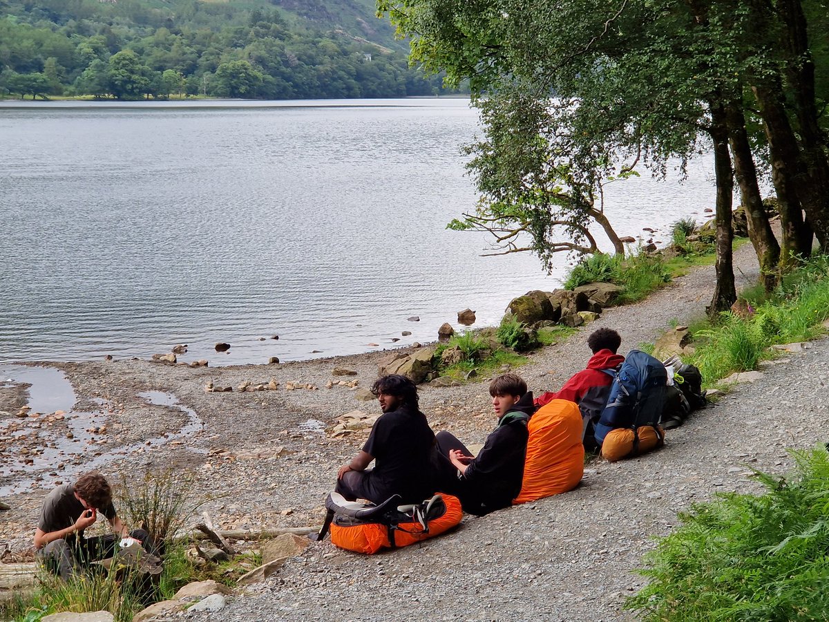 DAOSdofe's tweet image. DAOS GOLD DAY 3
After a windy wild camp and a tough second day, students had a more relaxed day and are all back at camp enjoying their final evening.