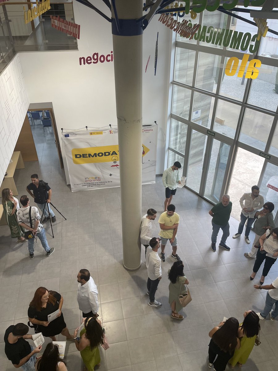Todo preparado para el #demoday del programa de incubación de #INCIBEemprende de <a href="/INCIBE/">INCIBE</a>. Financia Fondos NextGeneration, a través del  PRTR.