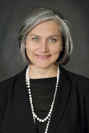 jfjoubert's tweet photo. Attempted assassination of senior advocate Coreth Naude today. She like Cloete Murray last year was investigating high level corruption allegations. Unlike the highly rated Major Mathipi of the Hawks who was also assassinated late last year, Naude and Cloete were not from law enforcement. They were just following the money.....