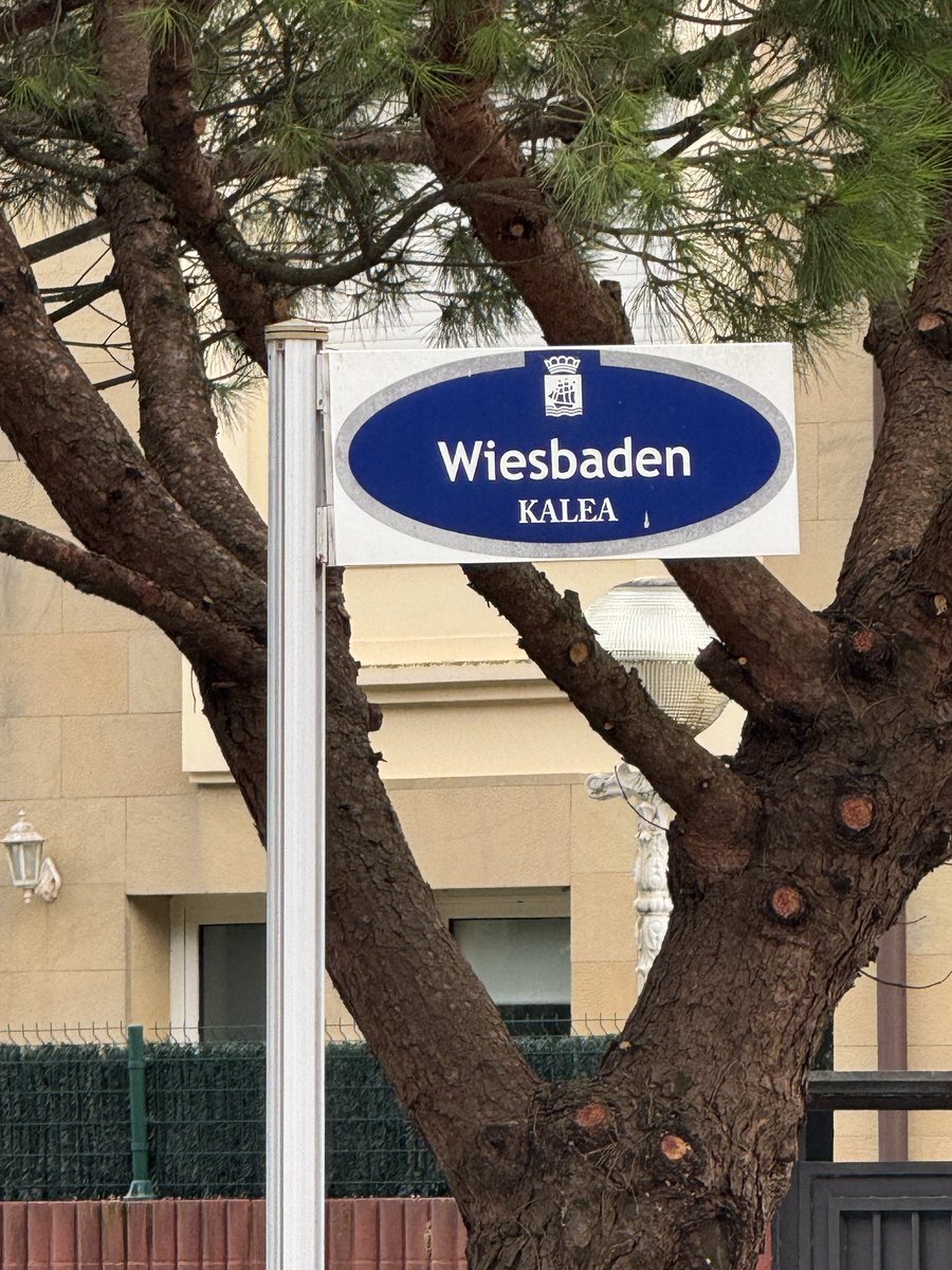 Grüße gehen raus ins Rhein Main Gebiet. <a href="/Stadt_Wiesbaden/">Landeshauptstadt Wiesbaden</a> #ffm #wi