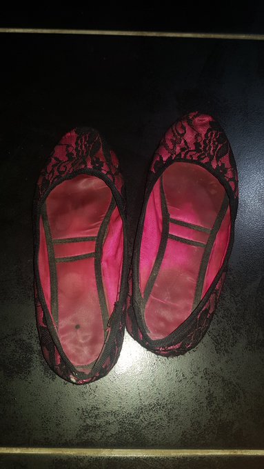 Do you like my sister's stinky ballet flats? https://t.co/Pn2MIOIK63<a href="/tag/feet"class="tags"><span>#feet</span></a><a href="/tag/feetfetish"class="tags"><span>#feetfetish</span></a><a href="/tag/flats"class="tags"><span>#flats</span></a>