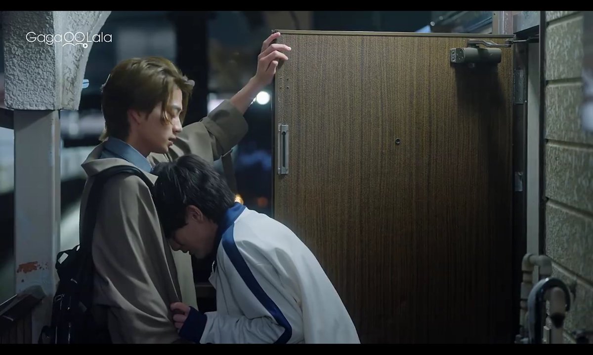 #takarastreasure #takaranovidro 

HES TALL SO FUCKING TALL holy shit that door should be a little around 6 feet....