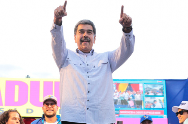 Nicolás Maduro: El 1x10x7 se este año es el más poderoso y organizado de la historia #PsuvMiranda #VenezuelaObrera #18Jul acortar.link/hDUJ5w