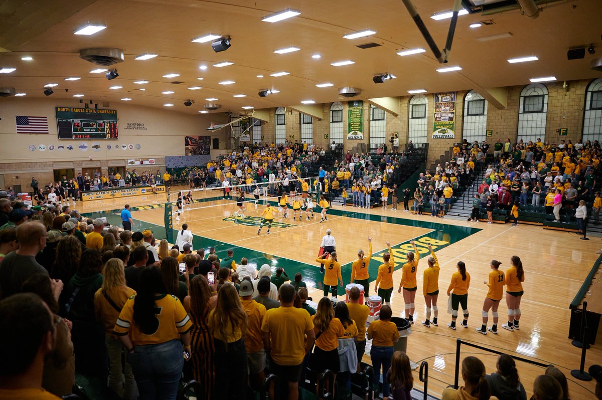 Our 𝗲𝘅𝗵𝗶𝗯𝗶𝘁𝗶𝗼𝗻 𝗺𝗮𝘁𝗰𝗵 is set! 

🆚: St. Cloud State
📅: Aug. 24
🕐: 1:00 PM CT
🏟️: Bentson Bunker Fieldhouse
🎟️: Free admission