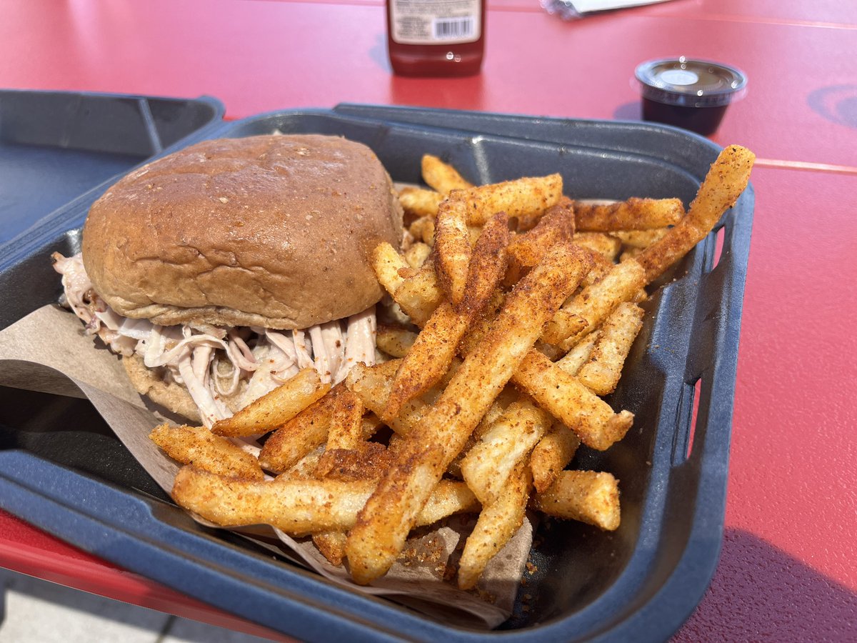 Finally made it to Whatcha Smokin' BBQ + Brew in Luther.  Delicious pulled pork!