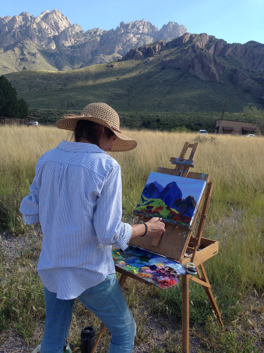 Calling all artists! 🎨 Announcing Artist-in-Residence program at New Mexico's Organ Mountains-Desert Peaks National Monument. This program educates &amp; promotes public lands resources through an artist eye. Apply through Aug. 9: ow.ly/CjZ850SErJK.

<a href="/FriendsOMDP/">Friends of OMDP</a> @blmnewmexico