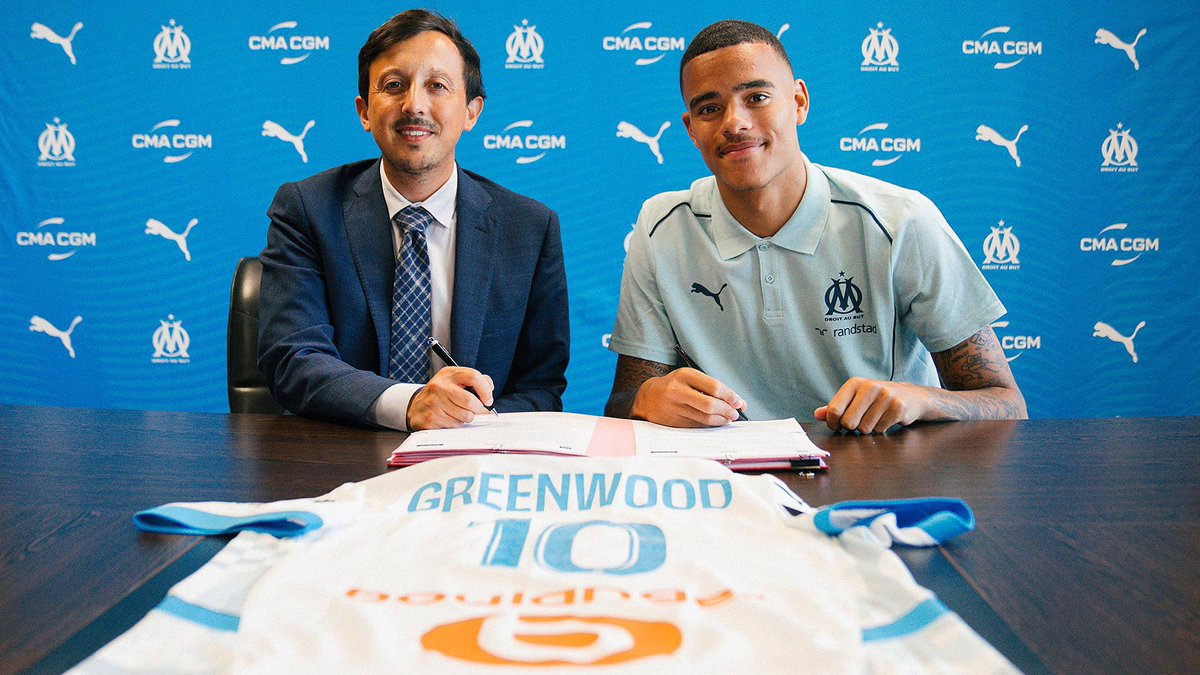 FabrizioRomano's tweet photo. 🚨🔵⚪️ Official, confirmed. Mason Greenwood signs in as new Olympique Marseille number 🔟.

€26m fixed fee, €5m add-ons, 50% sell on clause for Man United.

Pablo Longoria and Mehdi Benatia, working on deal for weeks and got it done with De Zerbi calling Mason almost every day. https://t.co/wxdZ7niY8Z