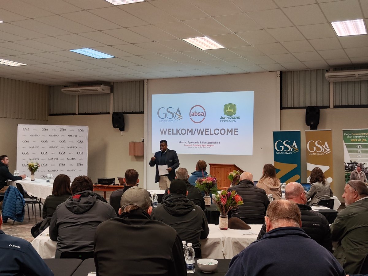 The Grain SA Research team taking Climate, Agronomy &amp; Plant Health on the road to the #wintergrain producers! <a href="/JohnDeereAME/">John Deere Africa & Middle East</a> #AbsaAgriBusiness