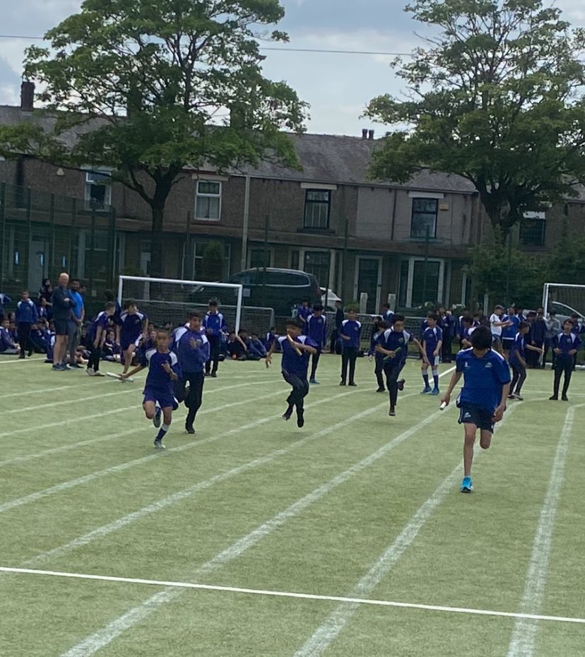 Pendle Vale PE tweet media