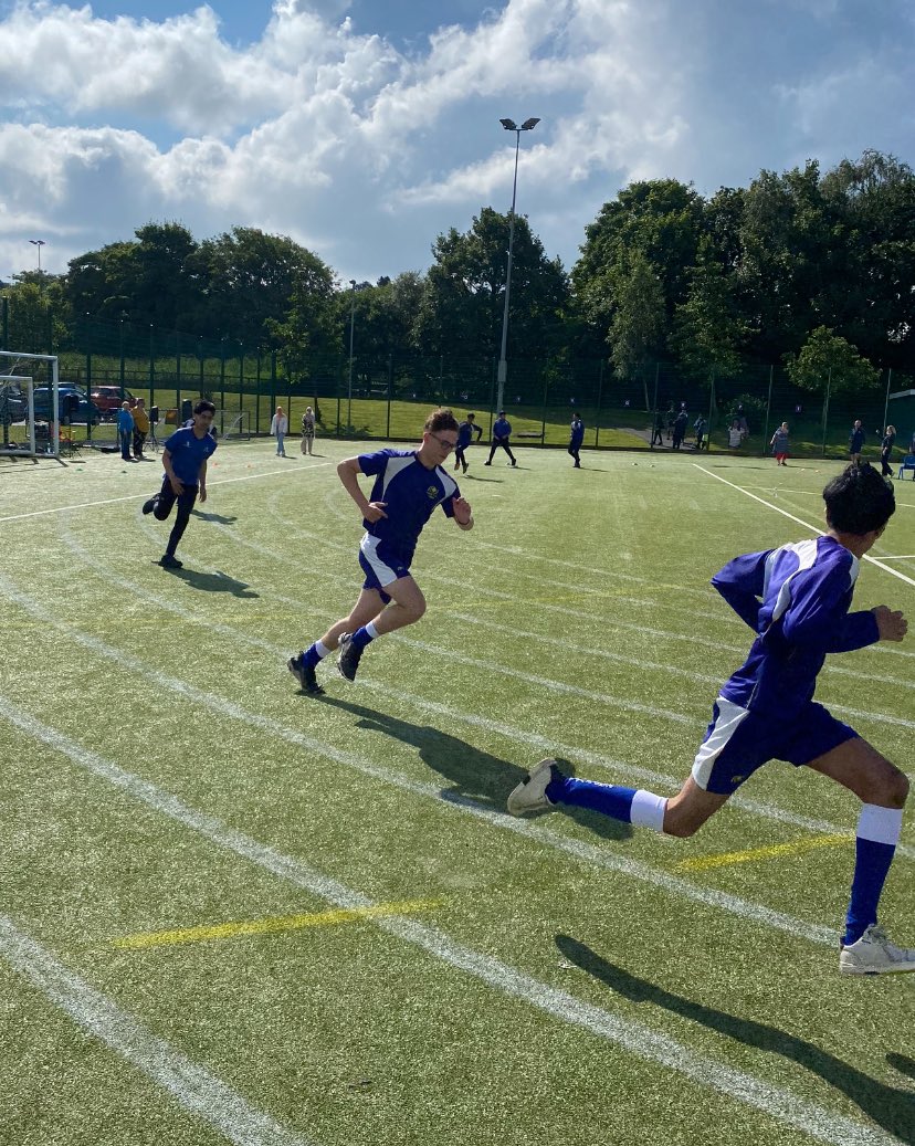 Pendle Vale PE tweet media