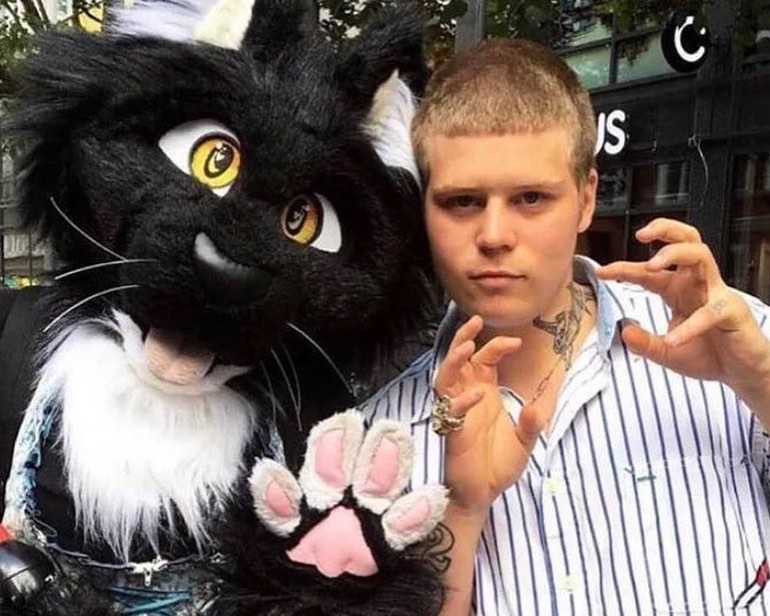 Kurrco's tweet photo. Happy birthday to Yung Lean, he turns 28 today 🎈 https://t.co/GTWQgjKMt8