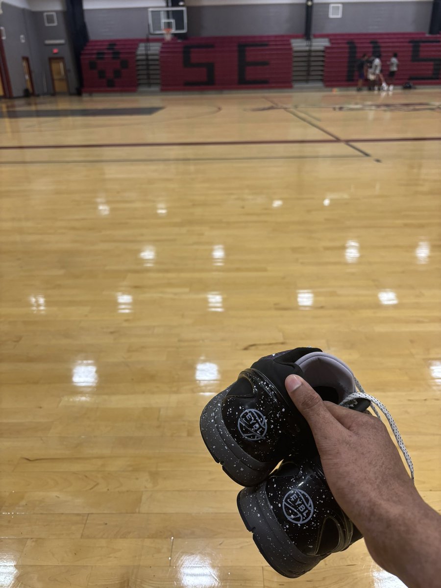 Kortlan Crosby tweet media