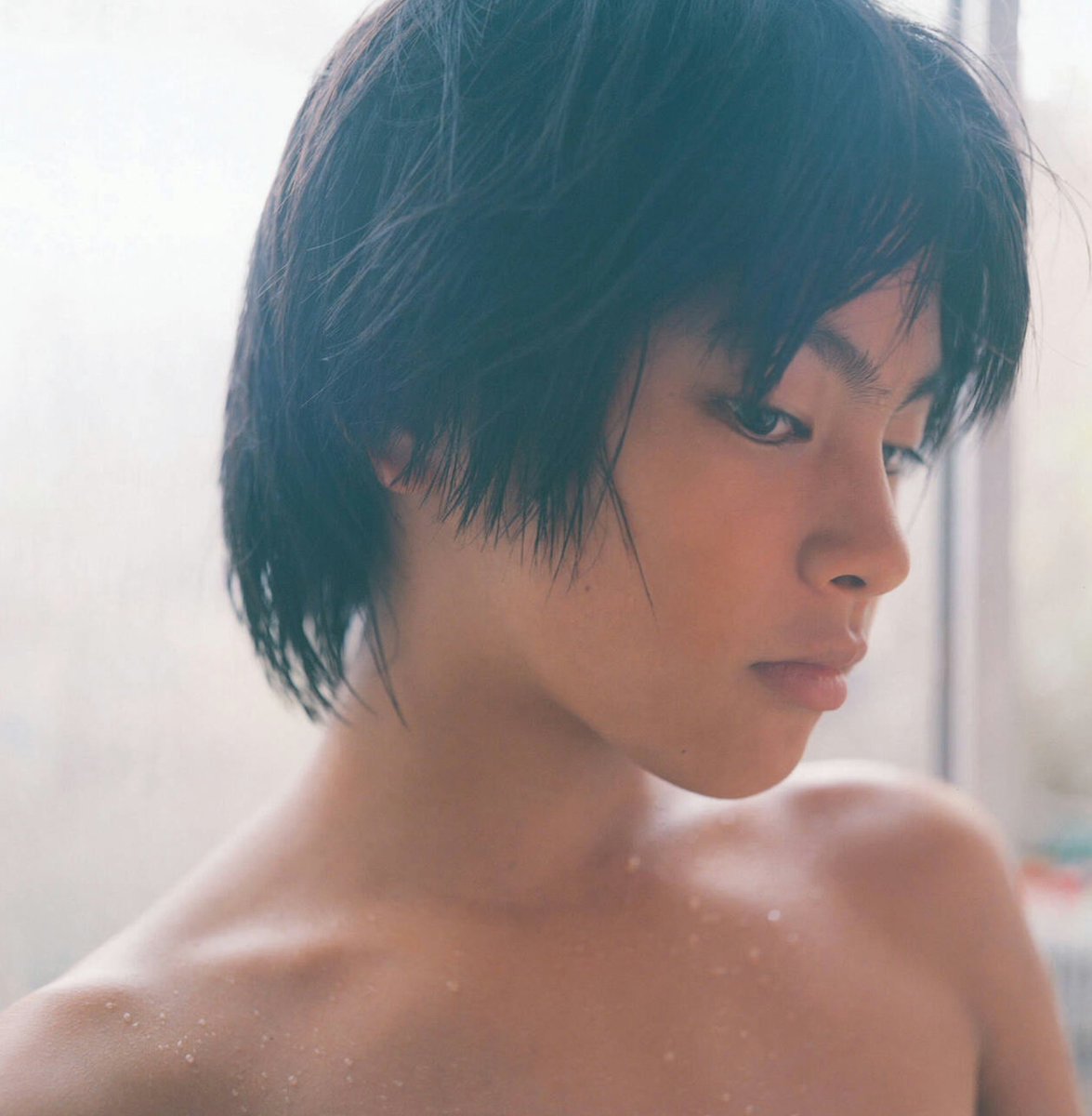 copieconformes's tweet image. Nobody Knows (2004) dir. Koreeda Hirokazu