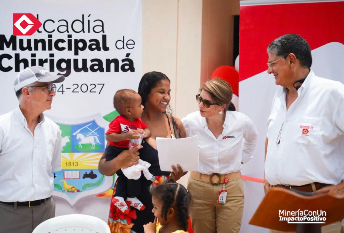 purrutia21's tweet photo. En @DrummondLtdCo nos enorgullece ser agente del cambio y aportar a las #TransformacionesParaElProgreso en el Cesar y el Magdalena con nuestra estrategia de Sostenibilidad, incluyendo proyectos de alto impacto con soluciones de vivienda. https://t.co/l7RxuRnCw8