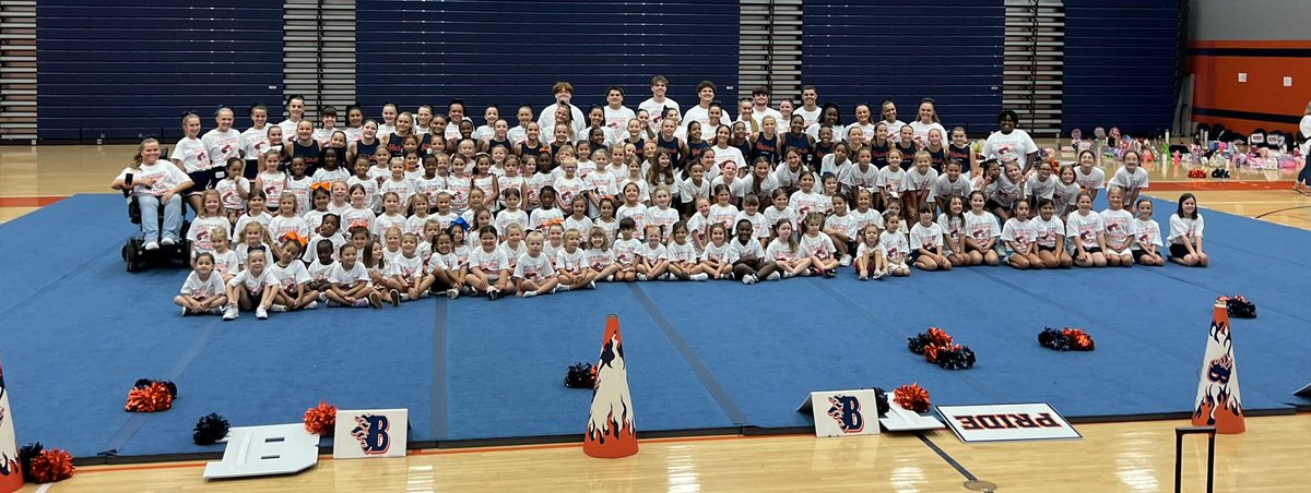 130 campers strong for the 2024 summer cheer clinic! We had the BEST time showing them what it means to be a Blackman Blaze! 🔥💙🧡