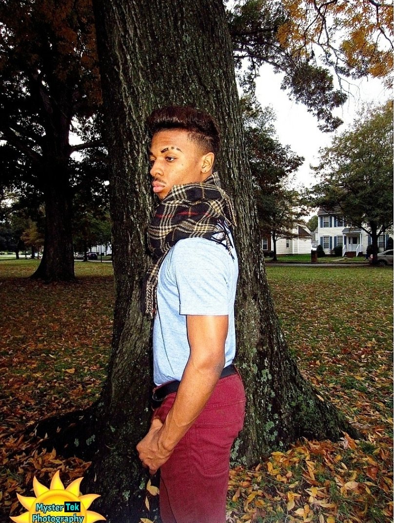 officialtekiah's tweet photo. Photos from a self shoot in 2013. Called, "Autumn Bluez."
View full shoot here: https://t.co/cpqcJMmHcQ
Subscribe: https://t.co/LBLj31K5qQ ☺️🕺🏾
#Model #American #Fashion #BlackMen #Virginia #Fade #Autumn #TheArts https://t.co/QIWRV3y2Xv