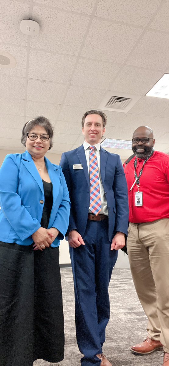 #visionary leader
#strategic thinker
#operational leader
#recalibrate culture
Honing leadership skills at Region4 AP Conference