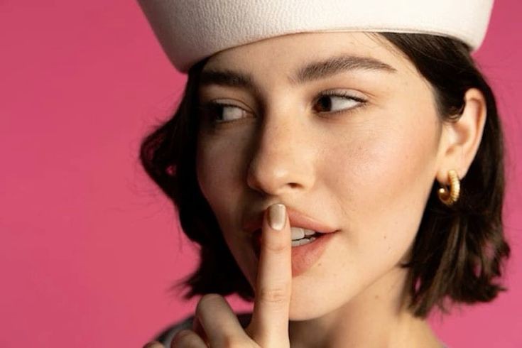 🚨| “The Secret Of Us” — <a href="/iTunes/">iTunes</a> Charts
#100 Canada (NEW) 
#110 United States (+26) 
#137 United Kingdom (NEW)