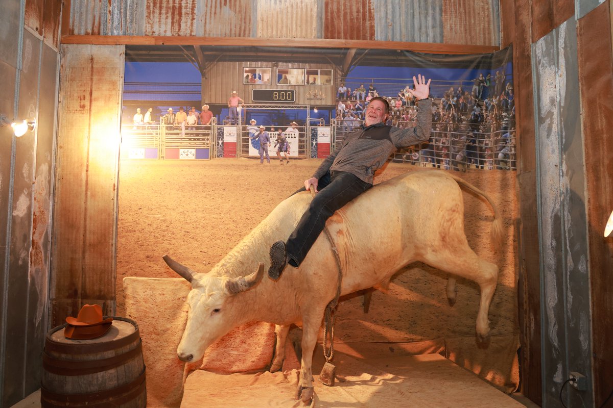 TejasRodeo's tweet photo. Hosting a meeting in San Antonio? Tejas Rodeo provides the authentic, Texas experience your guests are looking for! 🤠
#meetingsinsa #sanantoniomeetings #texasrodeo #conventionevents #corporateeventsinsanantonio #visitsanantonio #conventioneventsinsanantonio #meetingsinsanantonio https://t.co/DGKI9ytytH