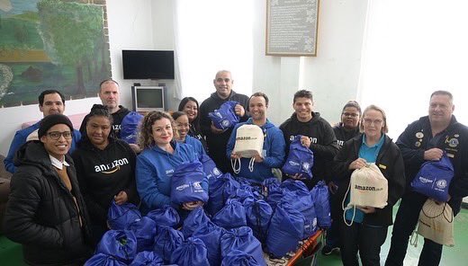 AndrewsEddie's tweet image. Thank you to Hollywood Foundation, The Lions Club and Amazon for your generous donations, which are removing obstacles for these two deserving (#StAnnesHome &amp;amp; #Loaves&amp;amp;Fishes)  organisations.

#MandelaDay2024 #LetsGetInvolved
