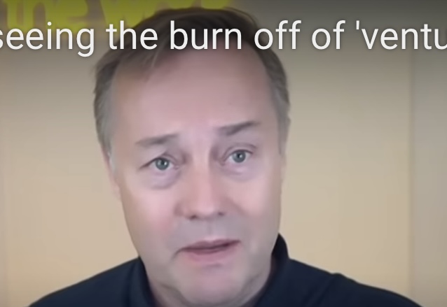 failedsharktank's tweet photo. @Jason Calacanis was listed in Jeffrey Epstein's address book per Wikipedia 

https://t.co/PtbOxxeGqG

Looking rough lately too. Can’t sleep due to being torn between fascism and democracy ?? https://t.co/d4i9sF7A2c