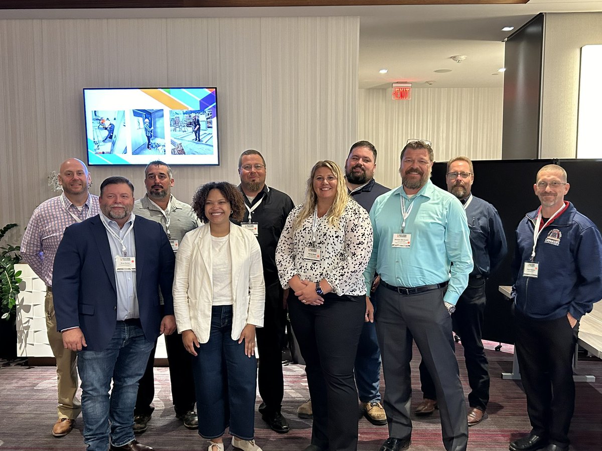 Senator Clare Oumou Verbeten (@senclareoumou) on Twitter photo Great to be at the <a href="/MNBldgTrades/">MN Building Trades</a> Convention in Rochester today! I'm so proud of our work on the employer misclassification fraud bill last session. And, it's always an honor to stand with my <a href="/NCSRCCarpenters/">NCSRCC Carpenters</a> union family. #UnionStrong Great to be at the <a href="/MNBldgTrades/">MN Building Trades</a> Convention in Rochester today! I'm so proud of our work on the employer misclassification fraud bill last session. And, it's always an honor to stand with my <a href="/NCSRCCarpenters/">NCSRCC Carpenters</a> union family. #UnionStrong