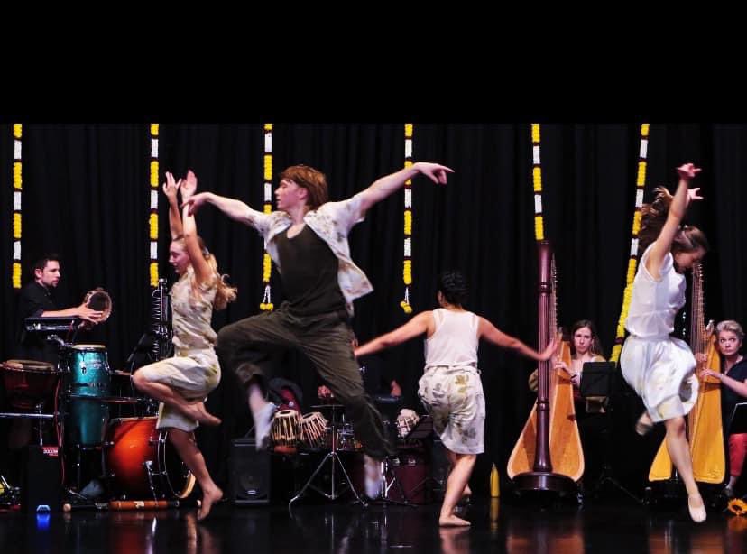theseoldstrings's tweet image. A magical few days working with the @Freedom_ToRoam and @BalletFolkUK teams on a very new and very exciting project that will be taking to the stage at @FolkEast and @shrewsburyfolk this summer! 🌱

📷s by Tony Birch