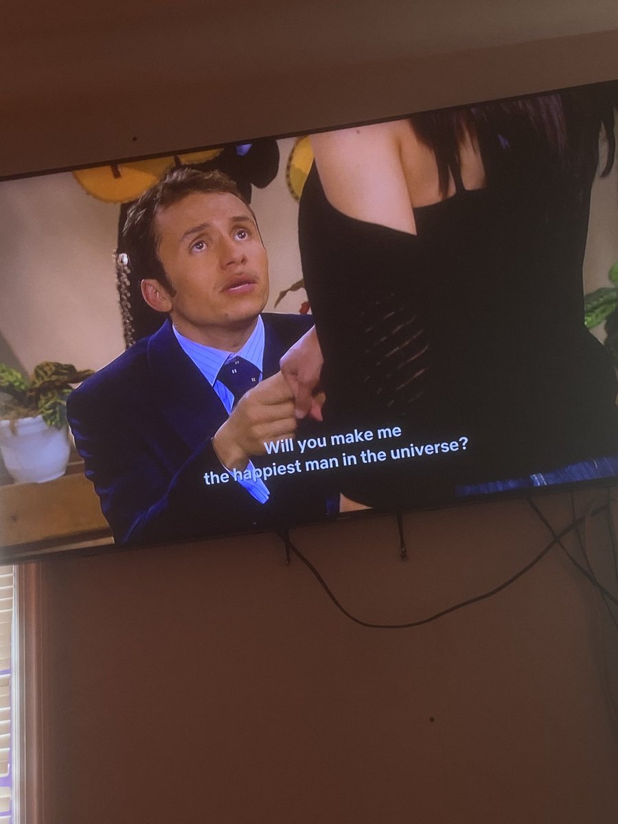 Gideon_Graves_'s tweet image. Gideon graves watched novelas #Veryreal