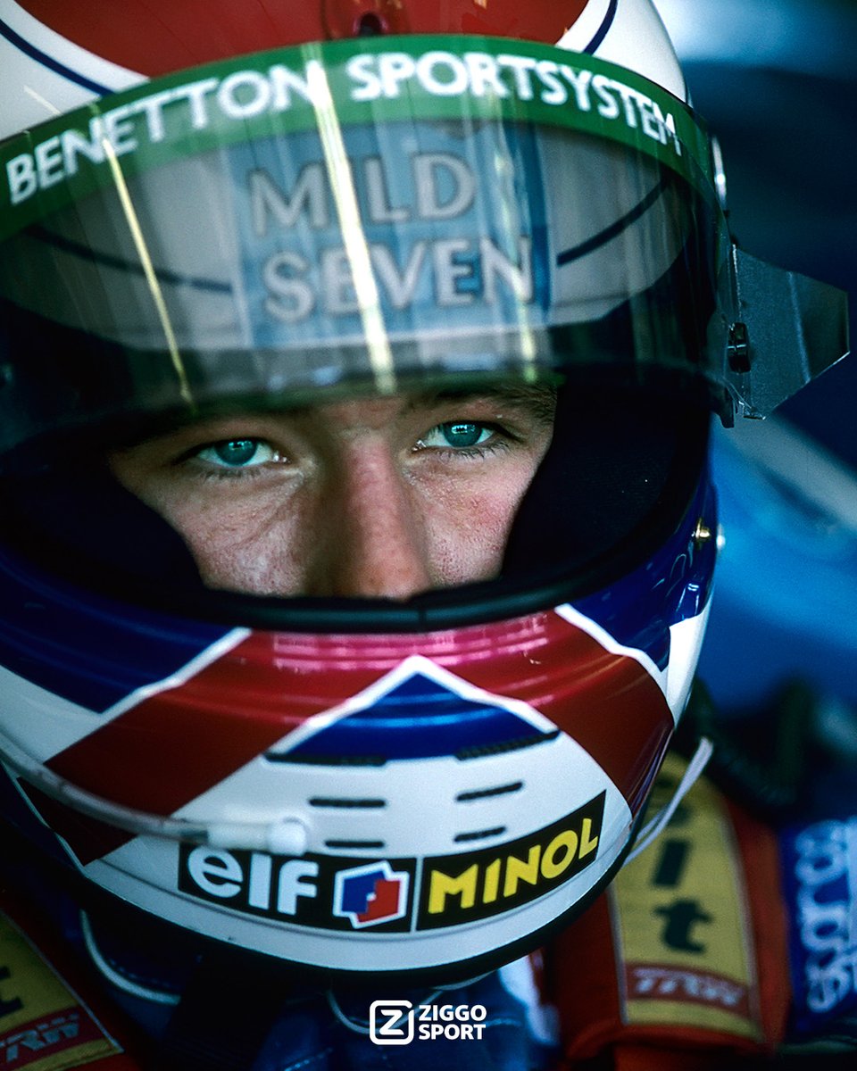 ZS_Racing's tweet photo. Jos Verstappen op de Hungaroring! 🤩🇭🇺
In 1994 wist papa Verstappen het podium te halen tijdens de GP van Hongarije 👏

Het was de enige keer dat Jos fysiek op het podium verscheen. Hij werd derde achter Schumacher en Damon Hill 🏎️

#ZiggoSport #F1 #HungarianGP 🇭🇺 https://t.co/K8fZjQV8ZH