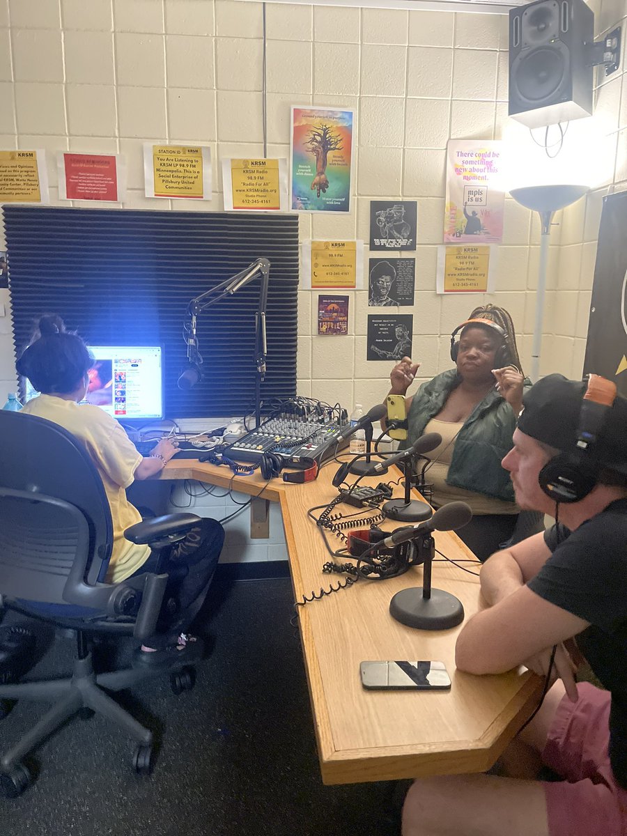 ReedBenjaminn's tweet photo. Thank you to @MIXIEDBEST and @KRSMradio for having me on last night. I had so much fun and appreciated speaking on some things I usually don’t get the opportunity to dive into. S/O Posh as well. Appreciate y’all 🙏 https://t.co/4rKZgom8mH