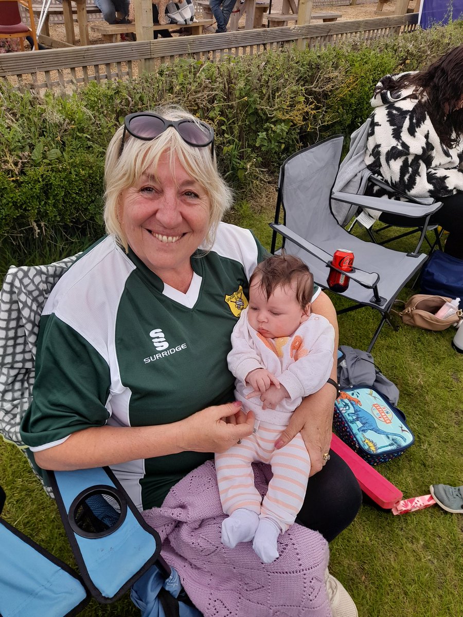 Mariet62 tweet media