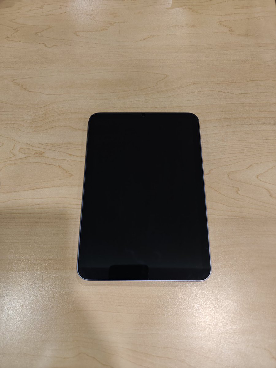 oscar_pach's tweet photo. Hola, buenas tardes !
Estoy vendiendo mi iPad 6 mini de 64gb, incluye su funda y el pencil, cuento con su caja y cable de carga.
@En_laDelValle @_Narvarte https://t.co/cW3GbWrBqF