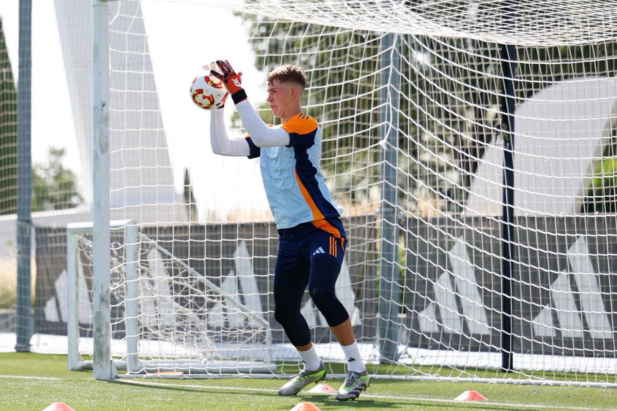 #Pretemporada <a href="/lafabricacrm/">Cantera Real Madrid</a> 🤍