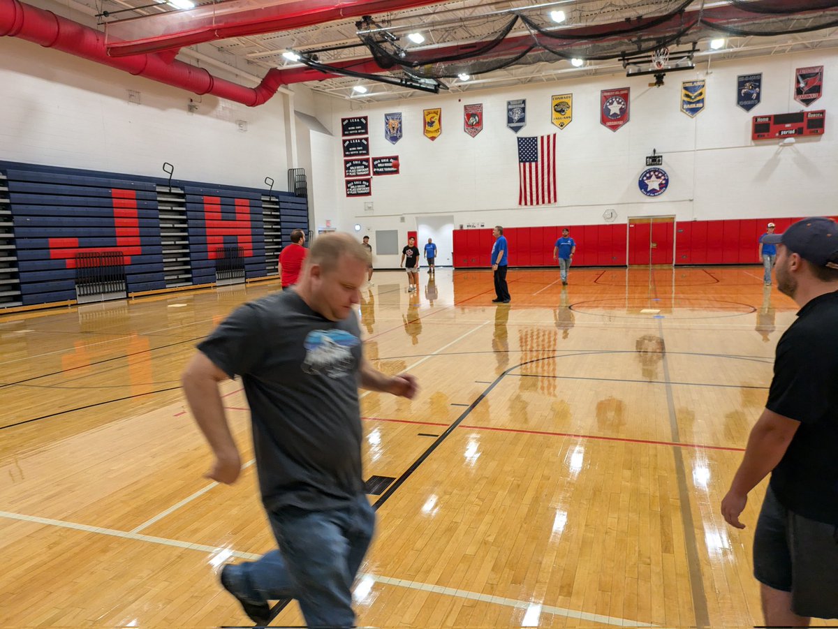 JoeFicker B&G tweet media