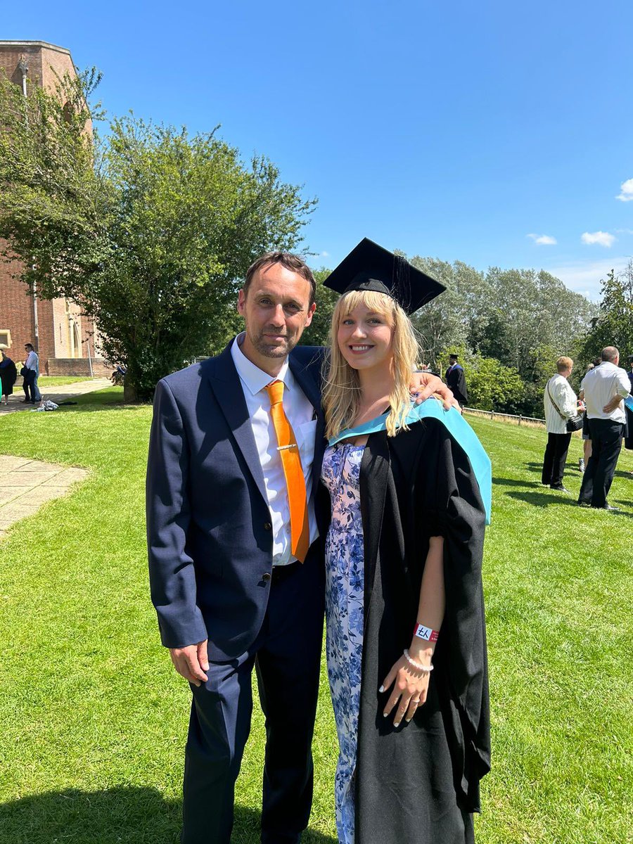 KateLine6's tweet image. My proud brother and very clever niece at her graduation ceremony in Surrey University today. First Class Honours Masters Degree of Biomedical Science. Amazing work Yana X 👩‍🎓📜🙌⭐️