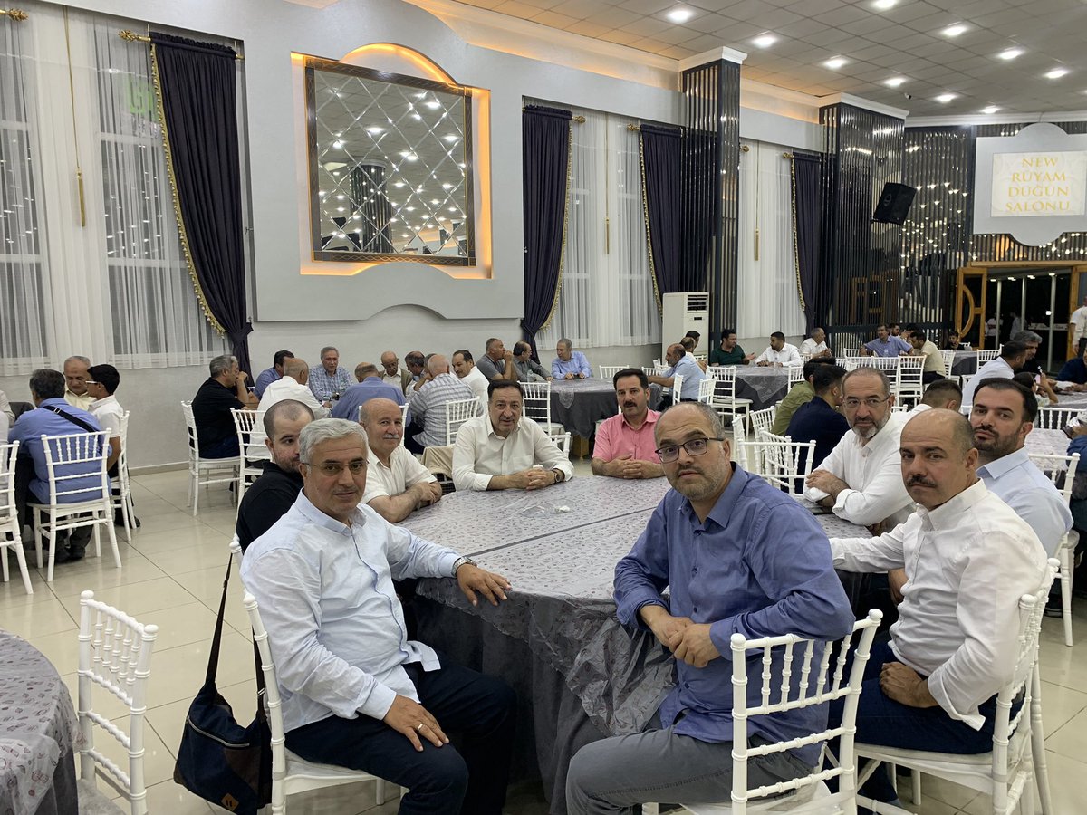 nurullah_arvas's tweet photo. 📌DÜĞÜN PROGRAMINDAYIZ..!
Ailemizden Abdulmetin ARVAS’ın mahdumu Osman yeğenimizin düğün davetine icabet ettik.
Kardeşlerimize iki dünya saadeti dileriz.
#arvas #arvasi #düğün https://t.co/xq8MxArNwm