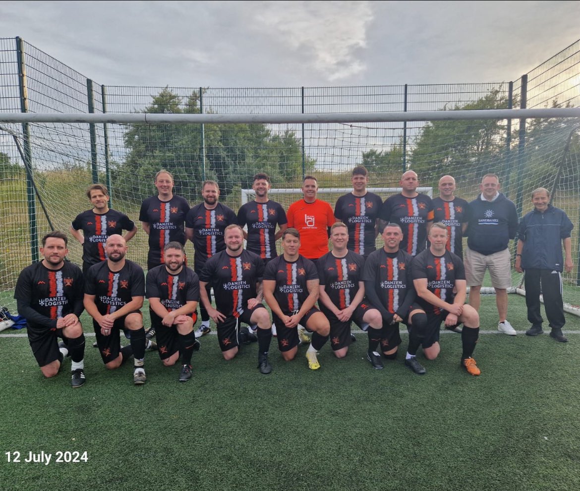 Our vets team before playing <a href="/GandNFC/">Glinton & Northborough FC</a>