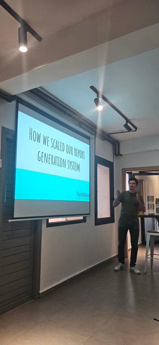 AdilBaaj's tweet photo. Oussama explaining how he scaled the report generation system 🚀
#TechWrex #meetup #scale https://t.co/TQ0Rko2o51