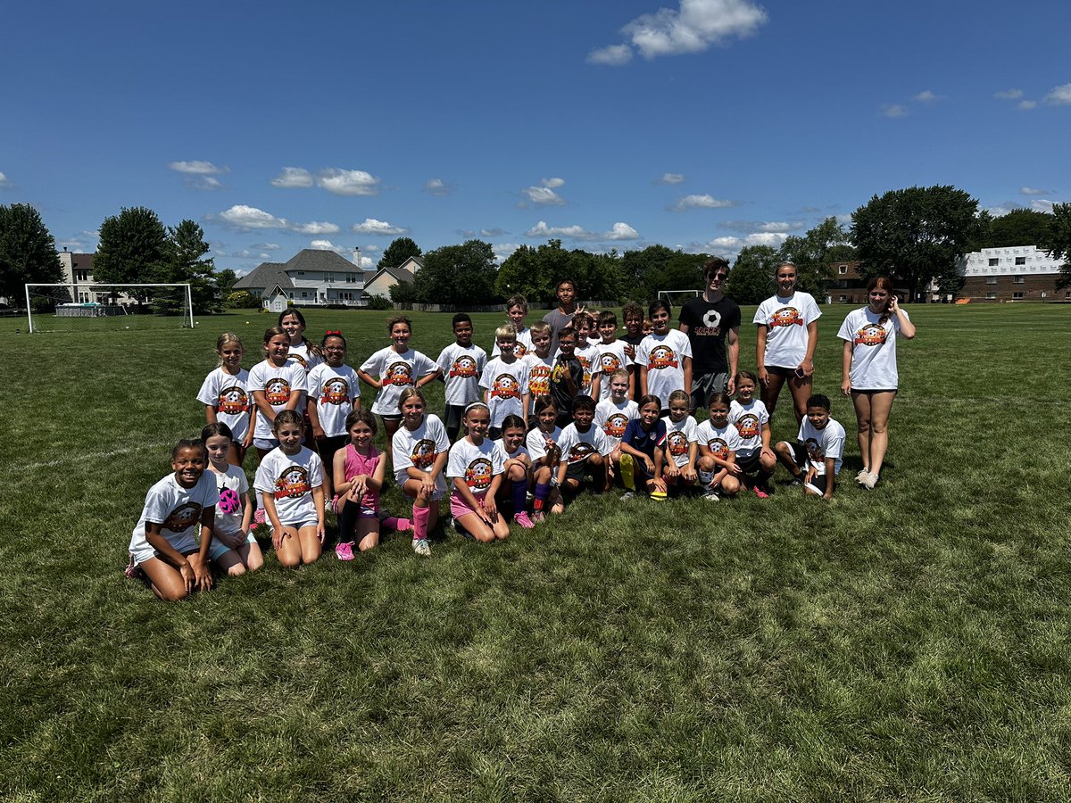 agpiron10's tweet image. Last day of the Batavia Youth Soccer camp was a blast! Thanks to everyone who came out! @ActivityBatavia