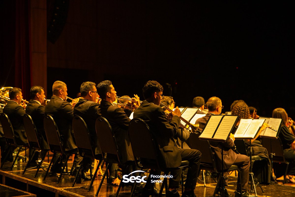 🎻✨ O concerto de abertura do 𝗜𝗜 𝗙𝗲𝘀𝘁𝗶𝘃𝗮𝗹 𝗜𝗻𝘁𝗲𝗿𝗻𝗮𝗰𝗶𝗼𝗻𝗮𝗹 𝗦𝗲𝘀𝗰 𝗱𝗲 𝗠𝘂́𝘀𝗶𝗰𝗮 𝗱𝗲 𝗥𝗼𝗿𝗮𝗶𝗺𝗮 foi um sucesso! 

A noite contou com um espetáculo emocionante da Orquestra Sinfônica do IBVM e proporcionou um momento mágico.✨
#sesc #sescrr #cultura