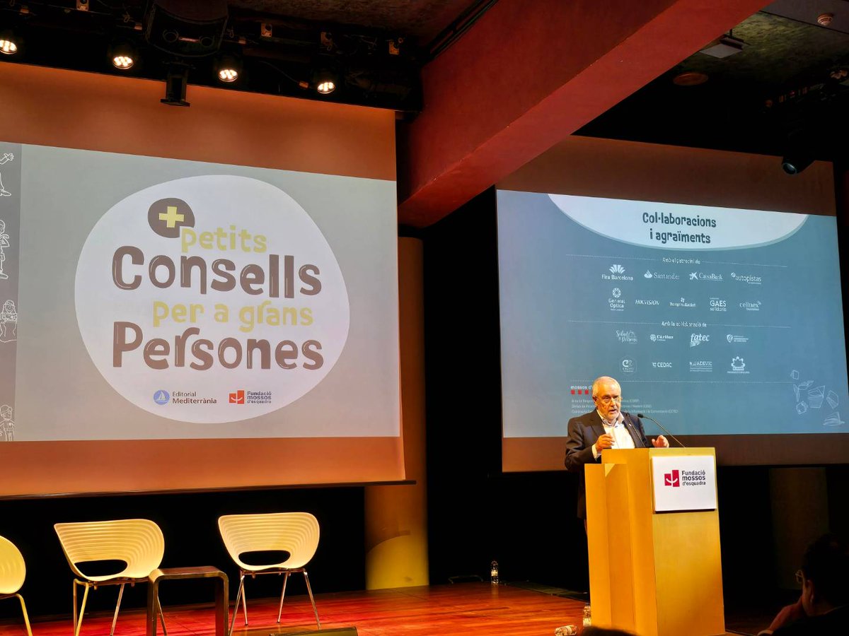 ADEVICatalunya's tweet photo. Experiència increïble al @Liceu_cat
Vam tenir l'honor de participar a la presentació del llibre "+ petits consells per a grans persones" de la #FundacioMossos
Gràcies a tots els que van fer possible aquest esdeveniment i als assistents
#CulturaSegura
#SumarParaRestar
#VirusVial https://t.co/QJk7LQPoZm