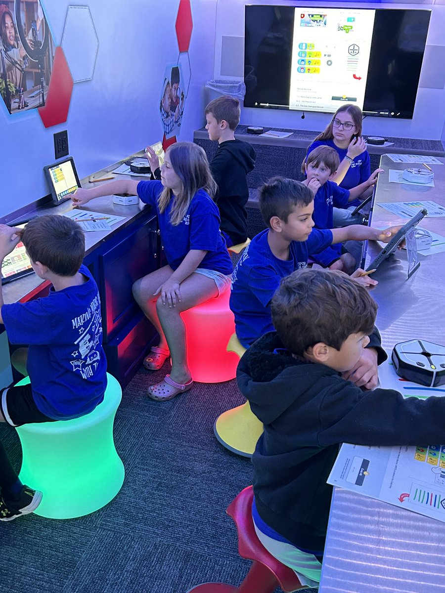 kleblanc1's tweet photo. Tech Camp Day 4! https://t.co/qKw5R7L0xk