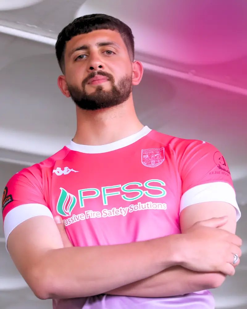 🗞️ Non league #kitnews from England as the new 2024-25 <a href="/theterras/">Weymouth FC</a> away kit made by <a href="/KappaTeamwearUK/">Kappa UK & Ireland</a> has been unveiled.

📸 thekitman.co.uk/weymouth-fc-20…

How many ⭐️ out of 5 would you rate it? 

#TheKitman 👕

#WeymouthFC #NonLeague #UpTheTerras #Kappa