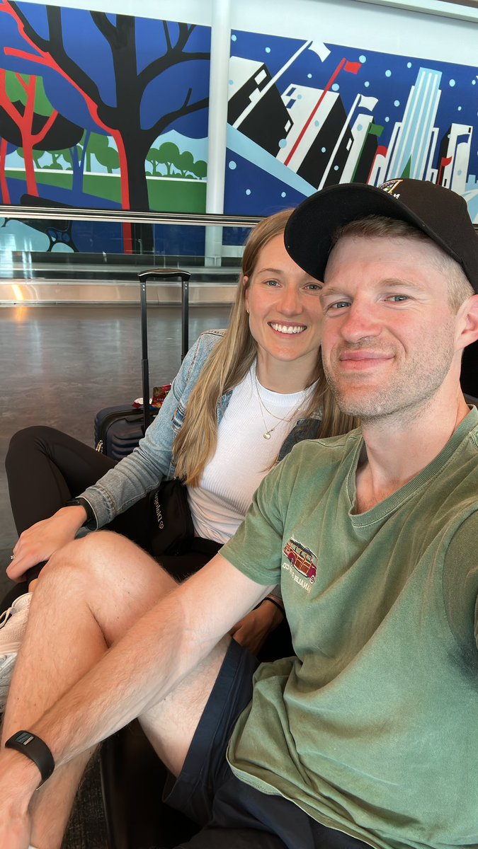 sheltoks's tweet image. Mind blown Chair Yoga is a thing