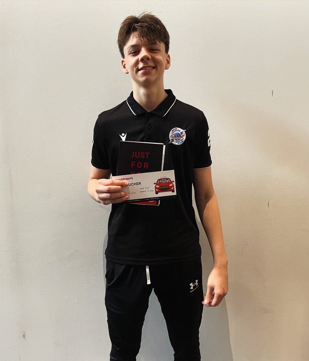 MrsLHarrop's tweet photo. Alex P won our @Bedford_Academy Sixth Form student of the term today ๐๐ผโญ๏ธ Alex recieved the most staff votes, securing him a block of 10 driving lessons ๐๐๐ Drive safe Alex!
@heartacadtrust
#studentrewards #thebaway #driven #aspirational https://t.co/BS51o2phV4