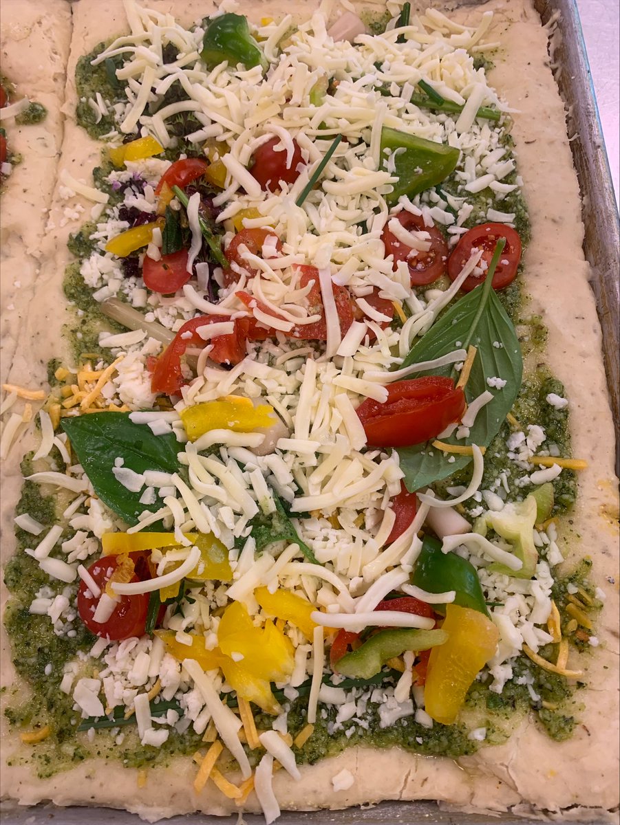 Mr. Carlson's high school students had fun creating focaccia artwork this week. Our students loved this activity! 
#wherepromisegrows #foodart #culinary
