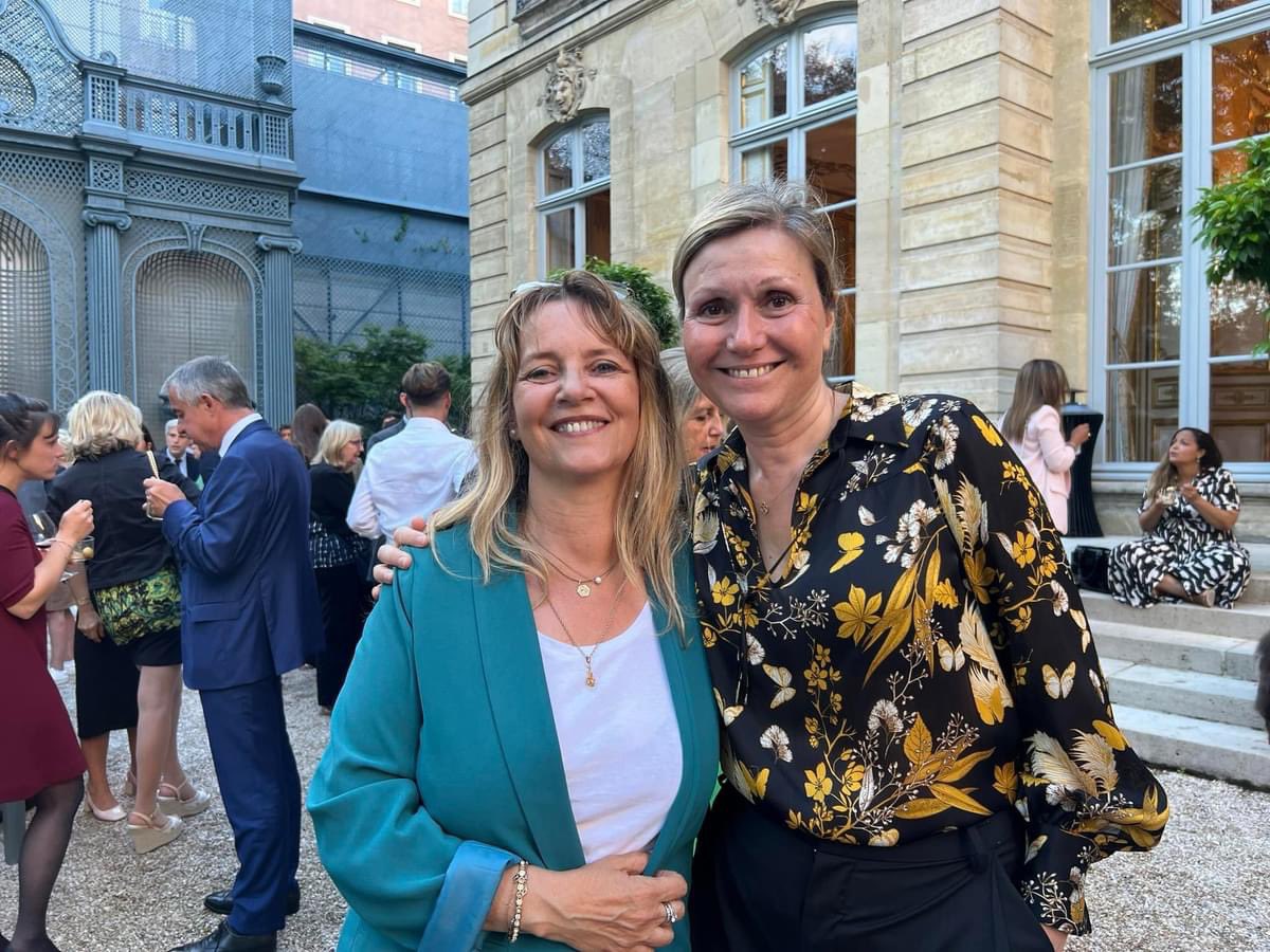 Lysiane_Metayer's tweet photo. Félicitations  @YaelBRAUNPIVET pour ton élection à la présidence de @AssembleeNat 
Ta compétence exceptionnelle sera un atout précieux dans cette nouvelle composition de l’Assemblée. https://t.co/pWOYQRbTfj