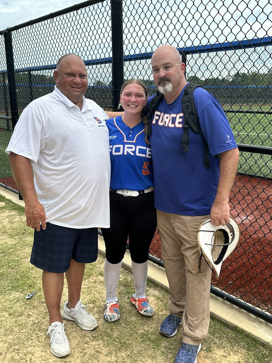 GretchenBarth7's tweet photo. Leaving @NFAsoftball in Ruston 4-0 and now  headed to her last tourney in the PGF. This was my last time with our @ForceSouthern family, what an amazing organization to be apart of for 5 years and absolutely the best coaches, @mehamm0, Dale, and Slack we are forever grateful 💙🧡 https://t.co/kO8VjknwGp